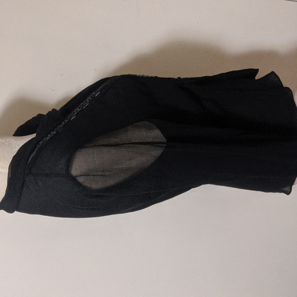 Elie Tahari Silk Tuxedo Fitted Black Shirt w Cream Lace details btwn Silk - Picture 2 of 8